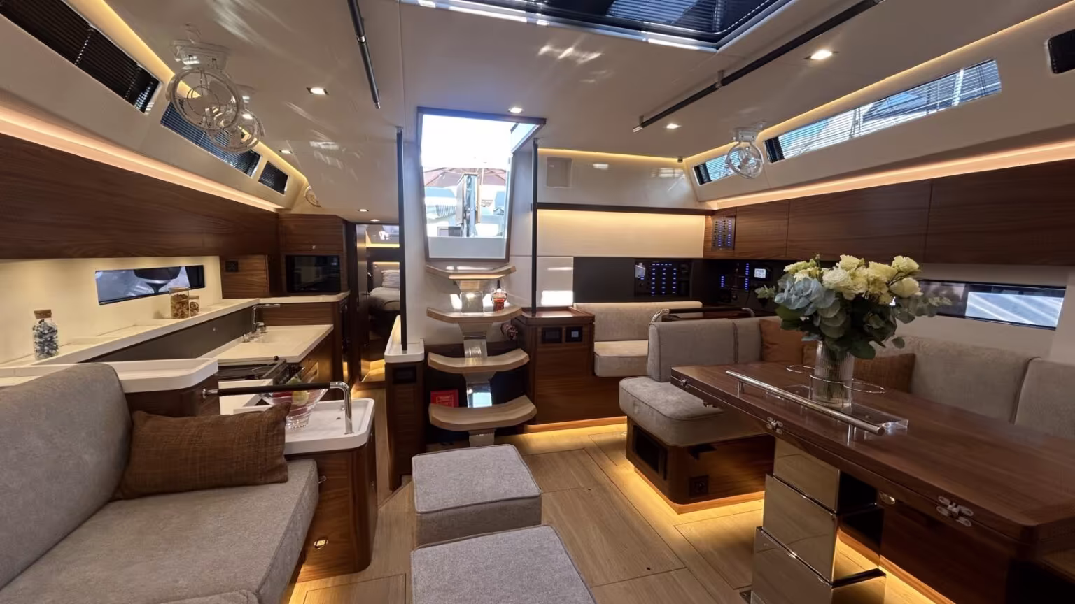 Discover the Amel 50: the Ultimate Bluewater Sailing Yacht for your High Seas Adventures - Homepage - Nautical news